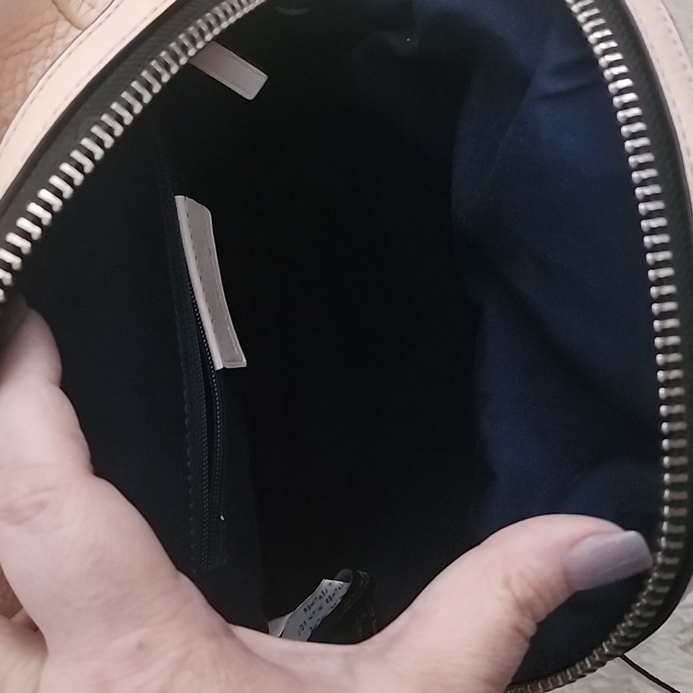Marc By Marc Jacobs Domo Leather Small Backpack - Picture 5 of 10